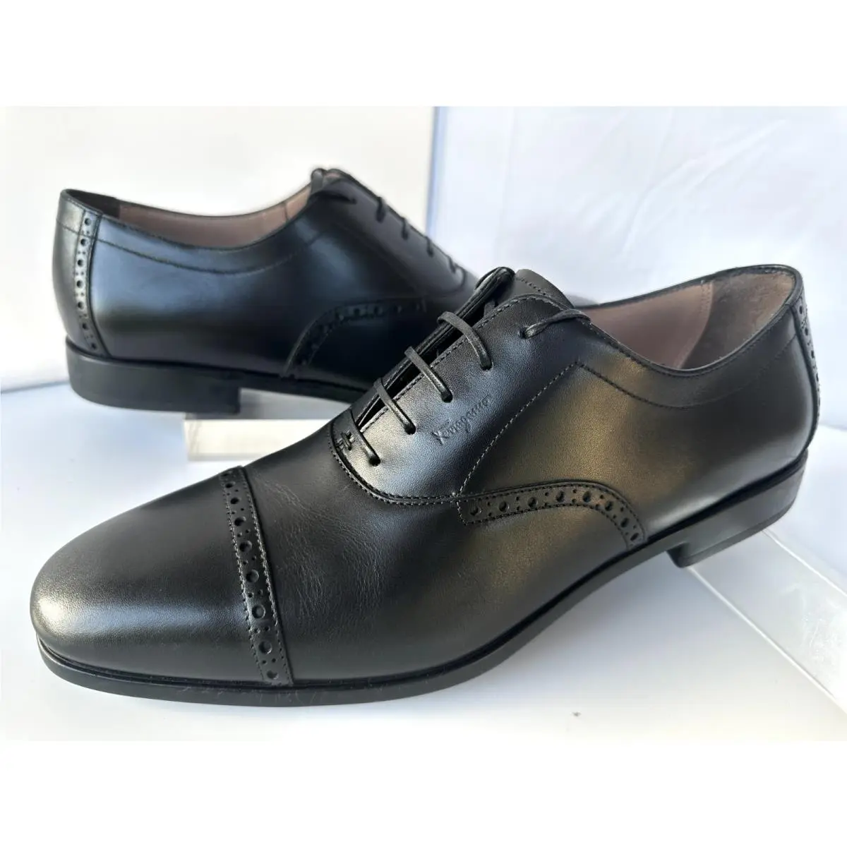 Salvatore Ferragamo shoes - Oxfords - Oxfords - Black (UPC: 8058572909865) 1