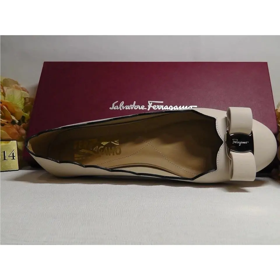 Salvatore Ferragamo shoes - Bone 2