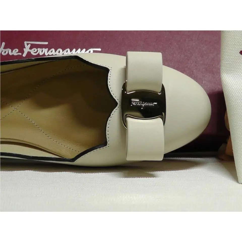 Salvatore Ferragamo shoes - Bone 7