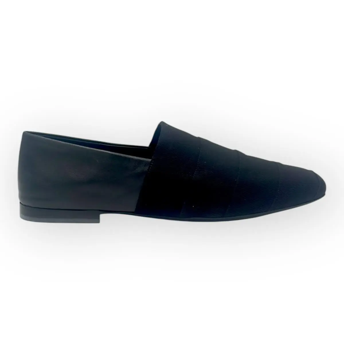 Salvatore Ferragamo Men`s Grosgrain Leather Loafers in Black Size 10 / US 11