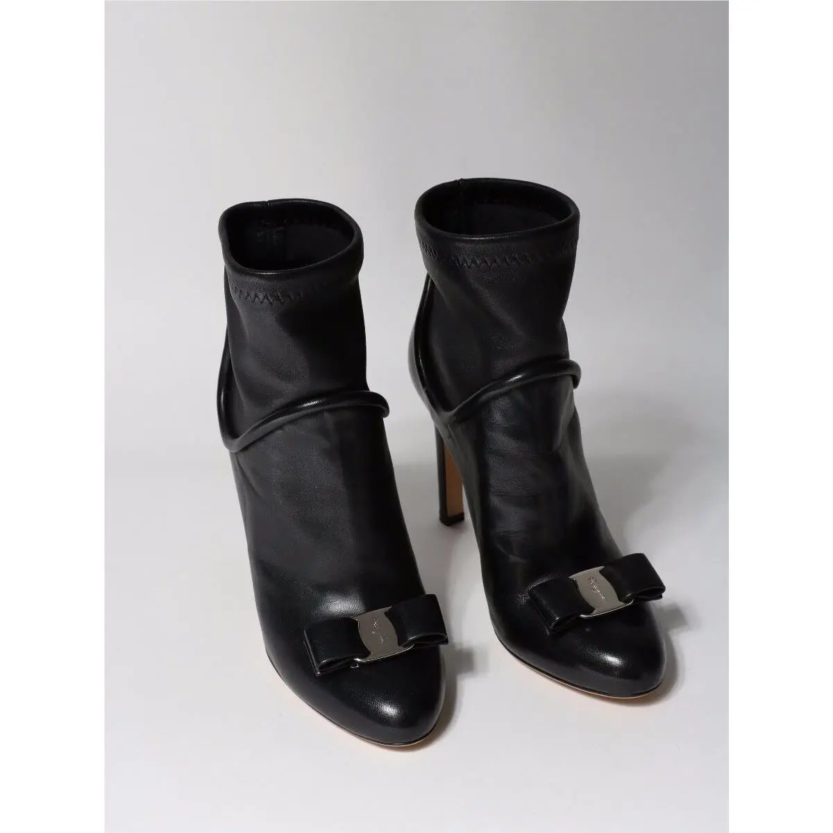 Salvatore Ferragamo shoes - Black (UPC: 8058698684301) 0
