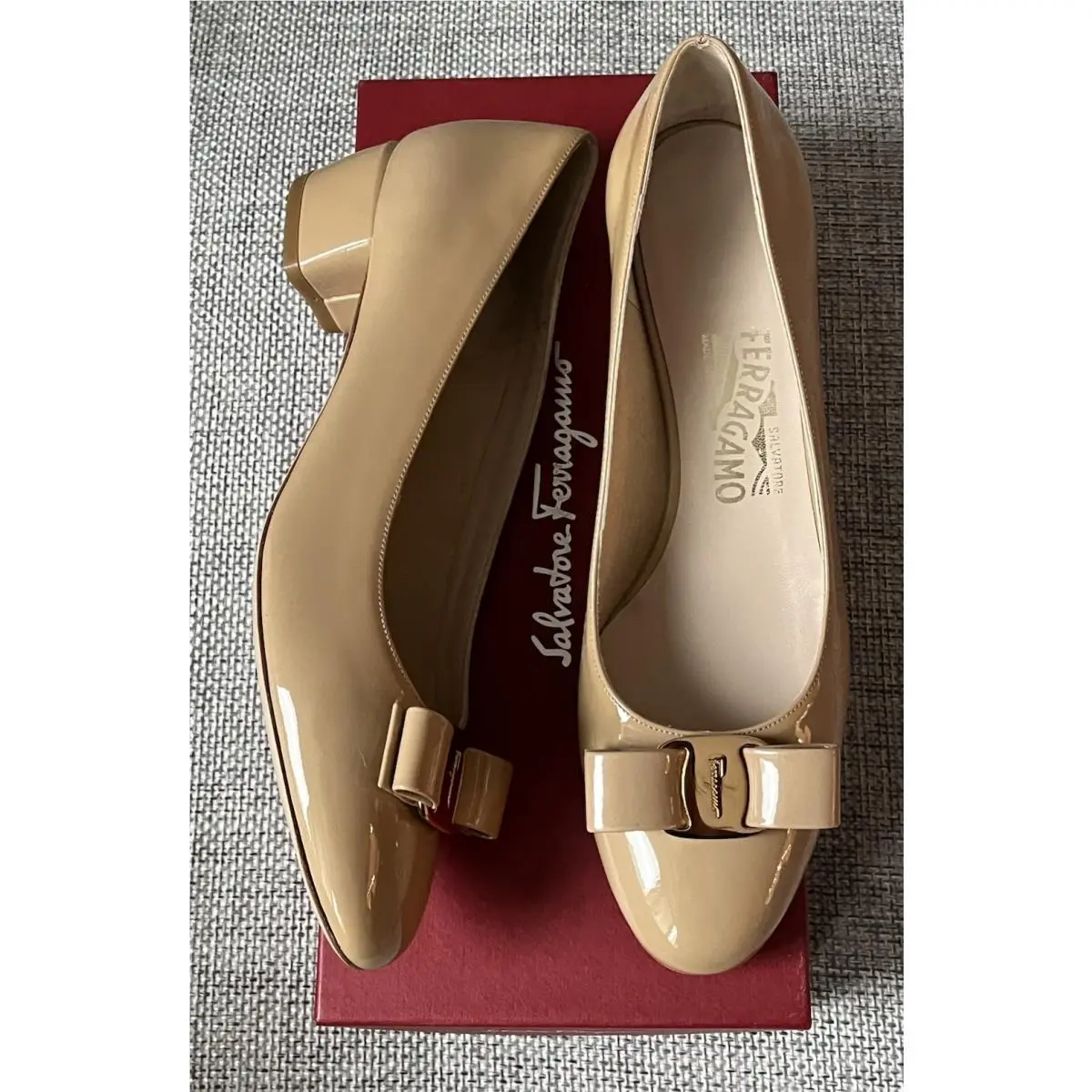 Salvatore Ferragamo shoes - Salvatore Ferragamo Vara - Vara - Beige 1