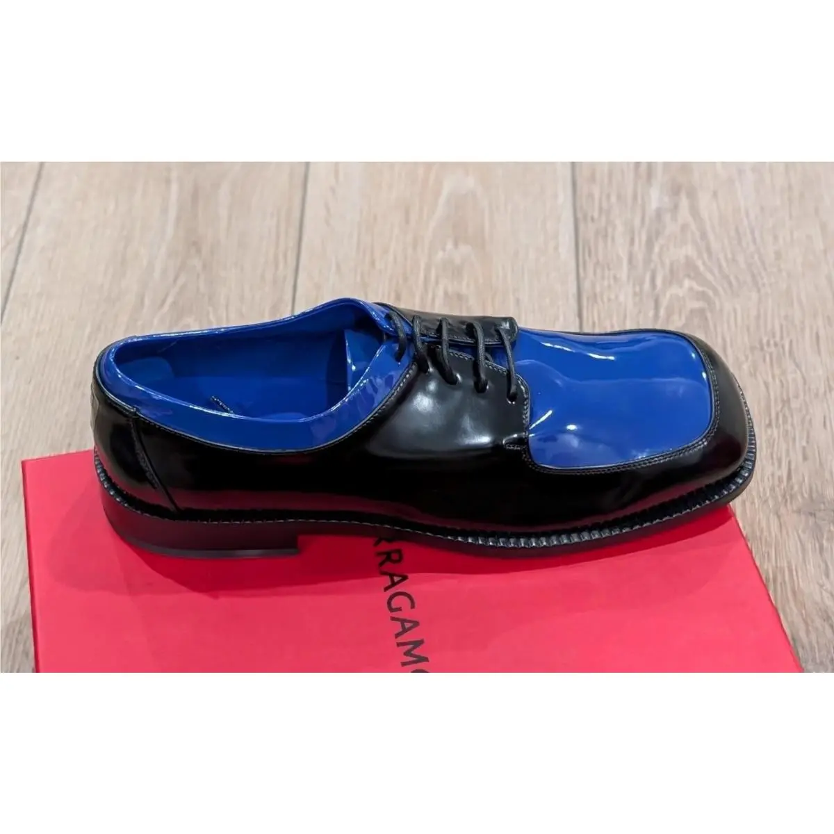 Salvatore Ferragamo shoes - Black (UPC: 8056283661669) 4