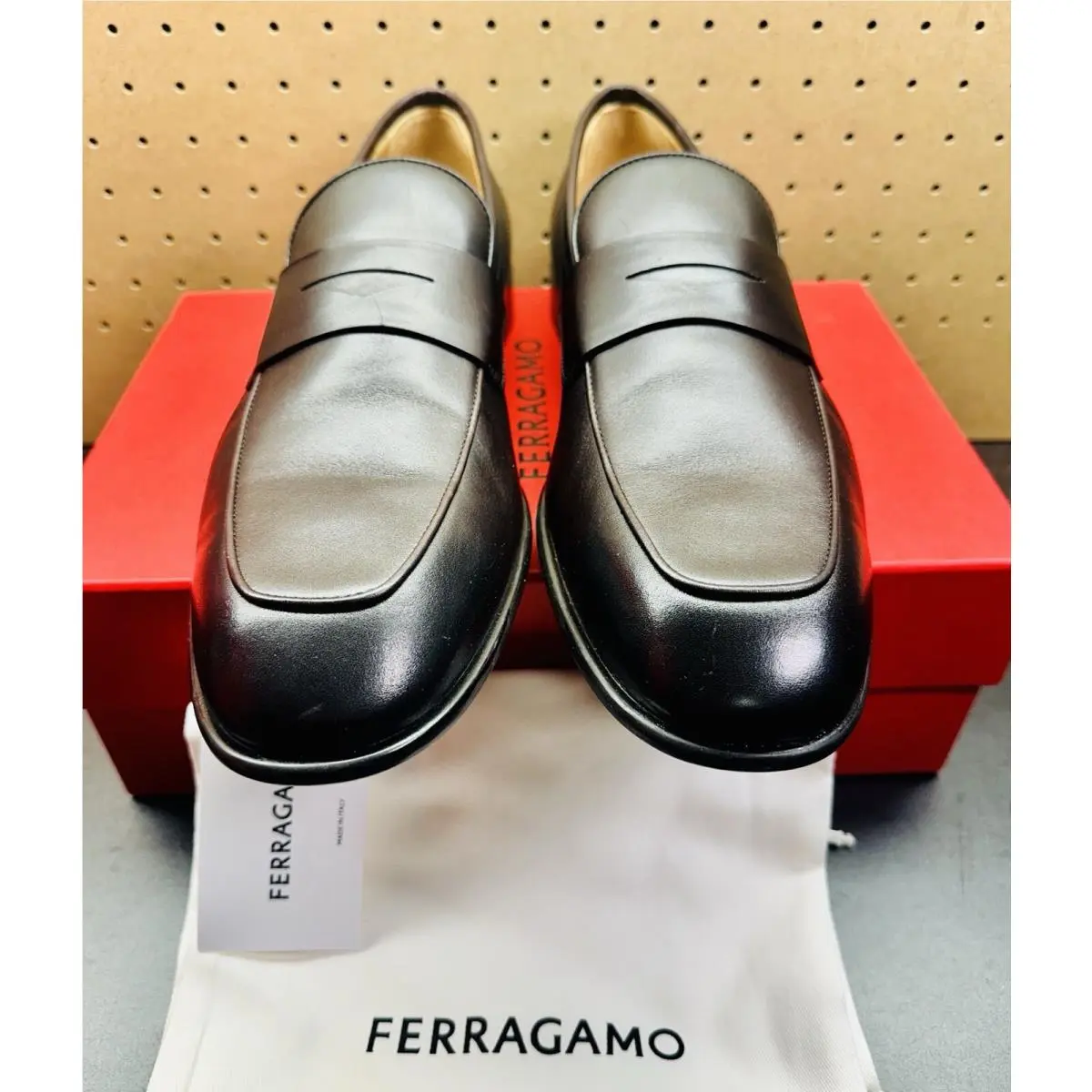 Salvatore Ferragamo shoes - Salvatore Ferragamo - Black 0
