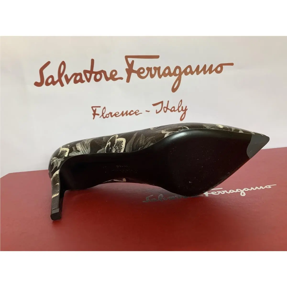 Salvatore Ferragamo shoes - Black 6