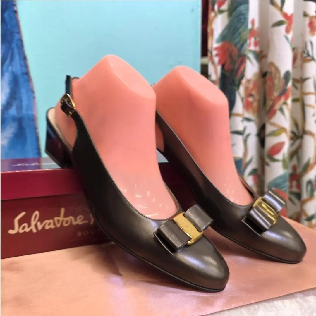 Salvatore Ferragamo shoes - grey 0