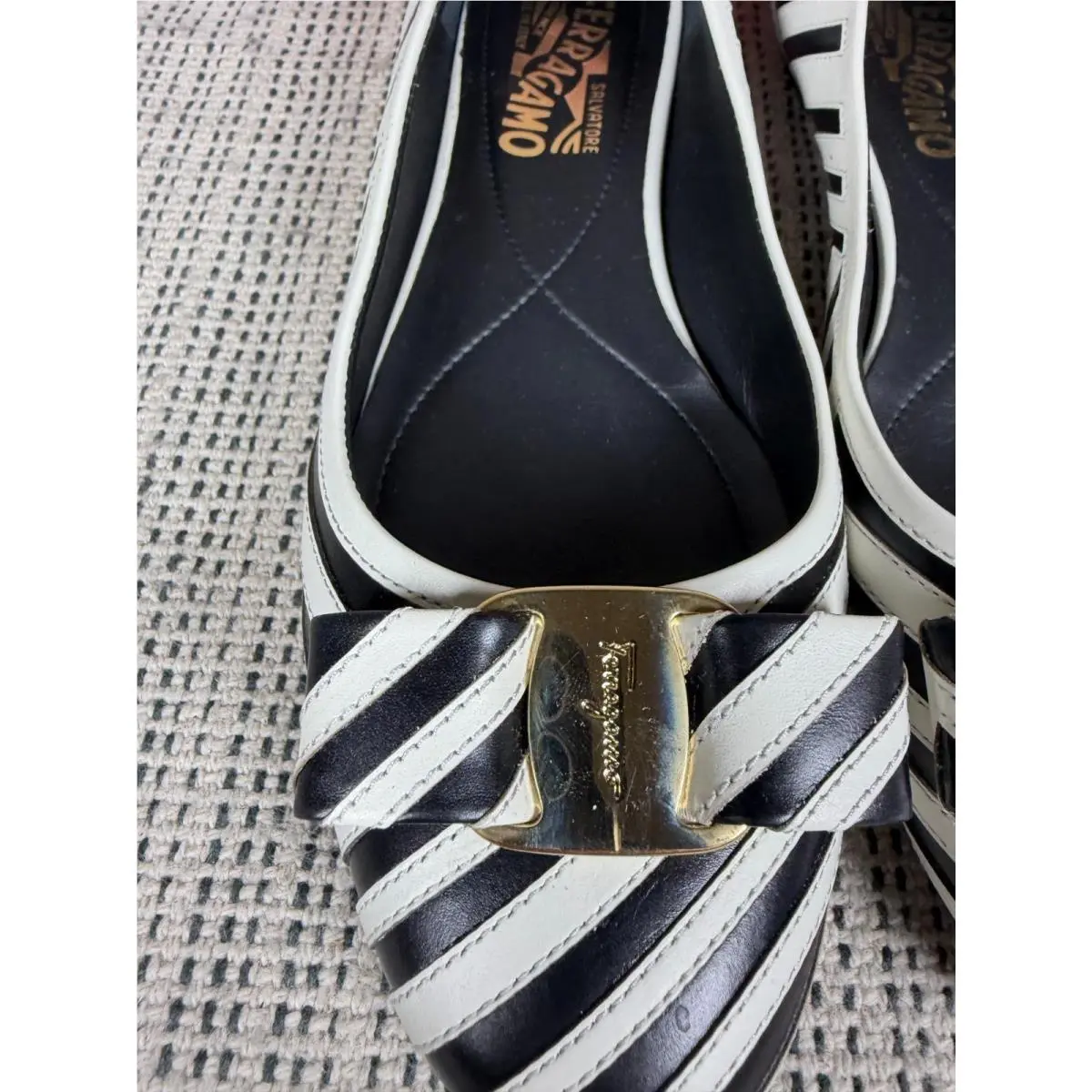 Salvatore Ferragamo shoes - Black 6