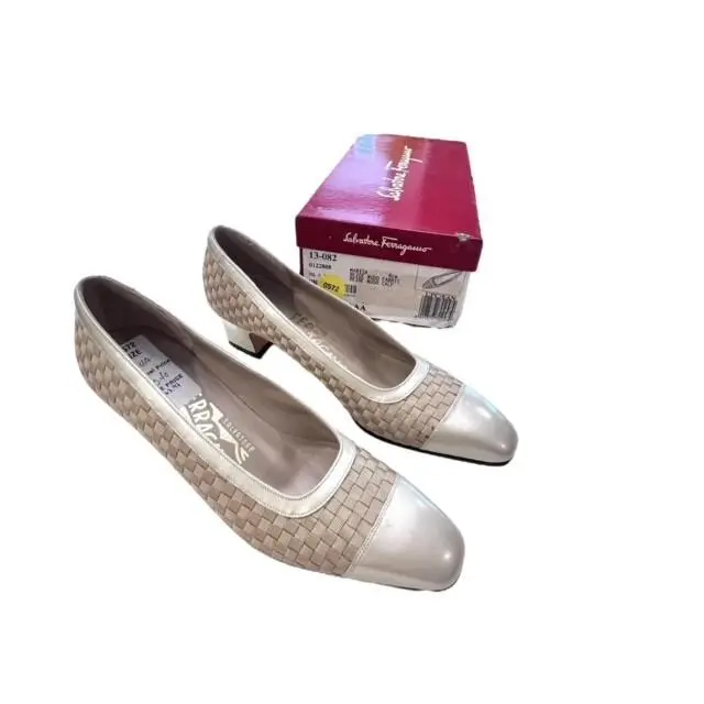 Salvatore Ferragamo shoes - Beige (UPC: 8017577702574) 0
