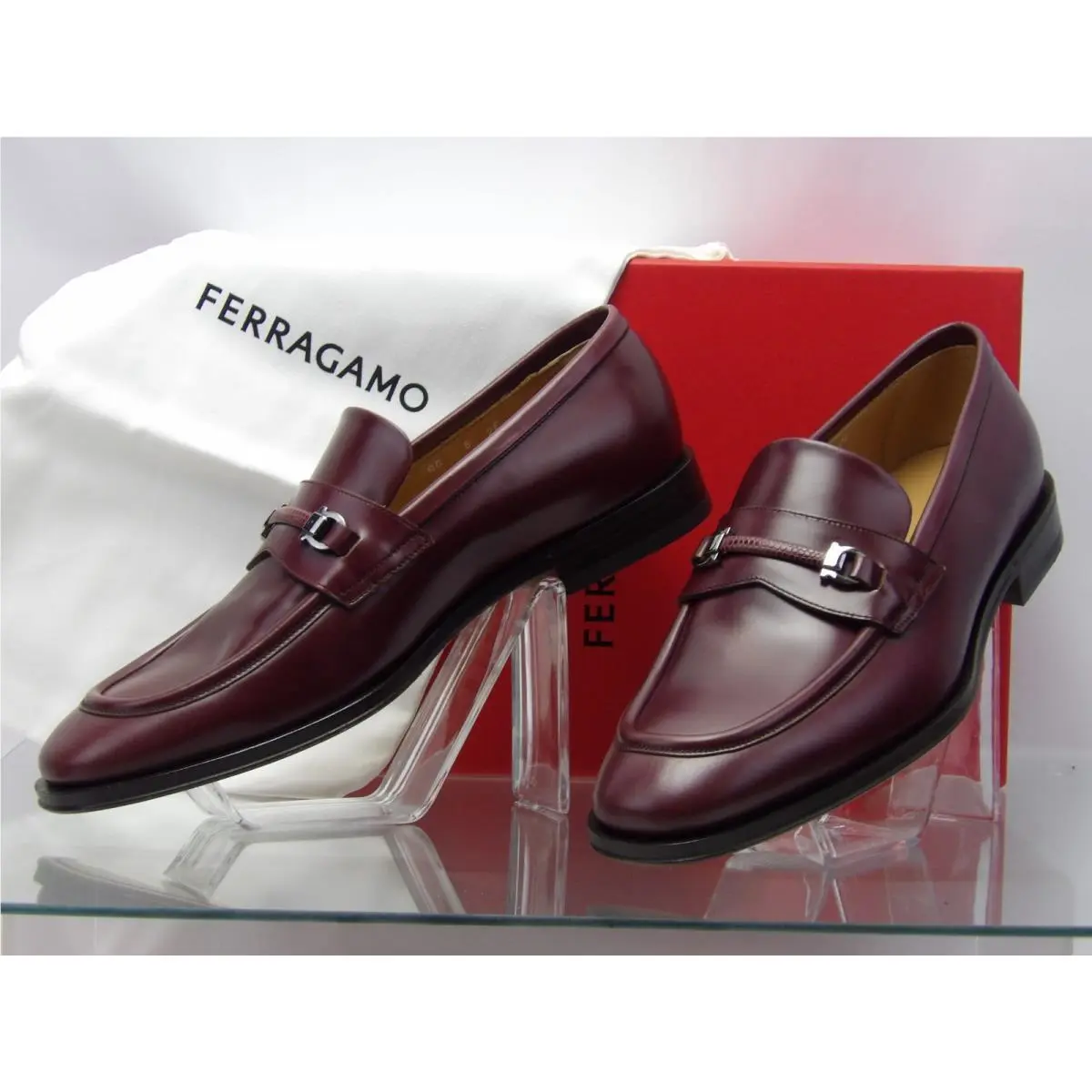 Ferragamo Burgundy Leather Desmond Gancini Bit Logo Loafers 11.5 EE Italy