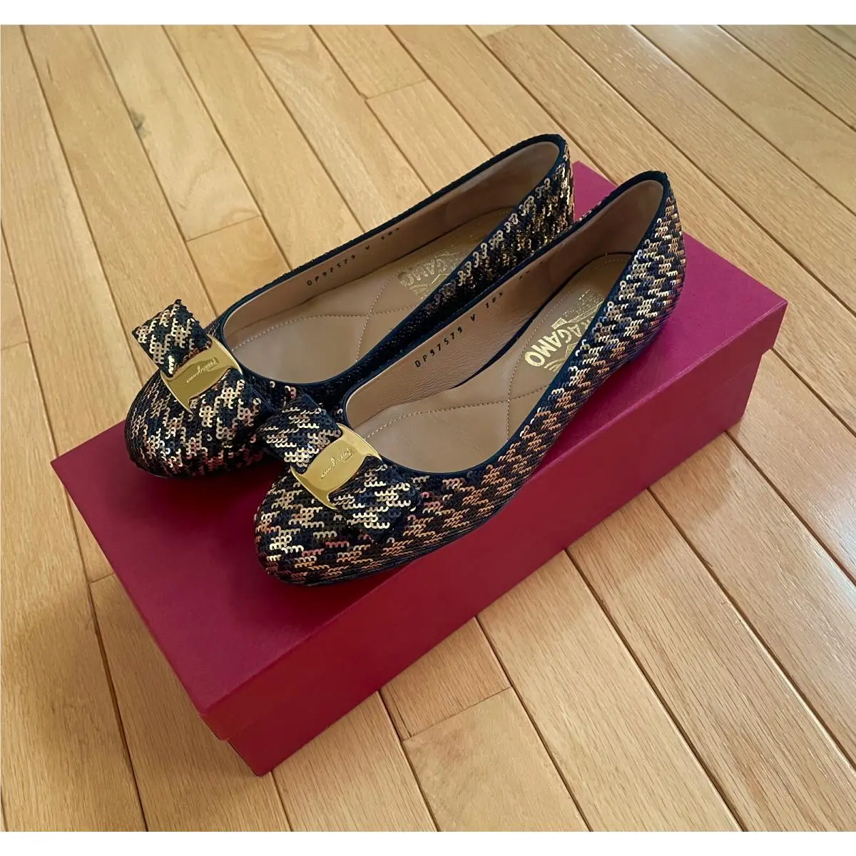 Salvatore Ferragamo shoes - Gold & Black 0