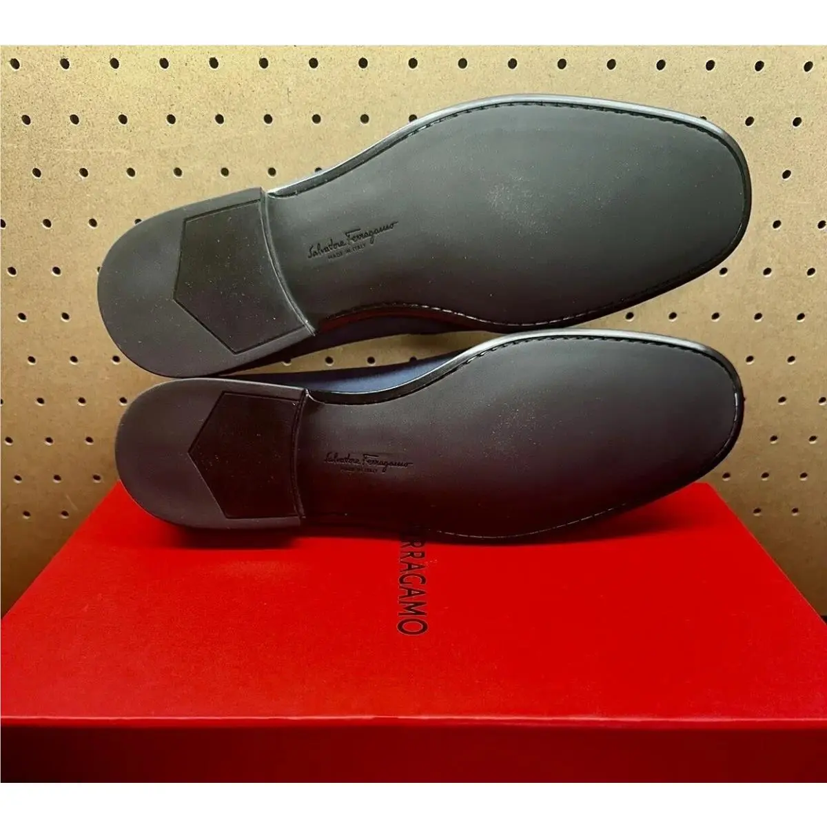 Salvatore Ferragamo shoes - Grandioso Suede Loafers - Grandioso Suede Loafers - Blue 4