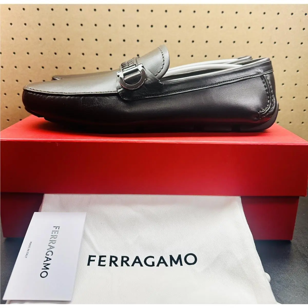 Salvatore Ferragamo shoes - Black (UPC: 8056283808446) 0