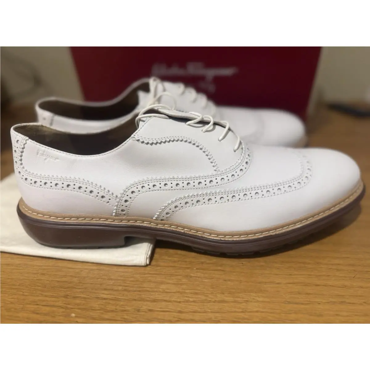 Salvatore Ferragamo shoes - White 9