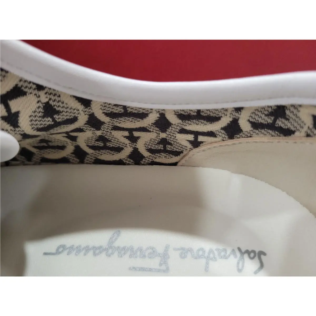 Salvatore Ferragamo shoes - White (UPC: 8057553673450) 3