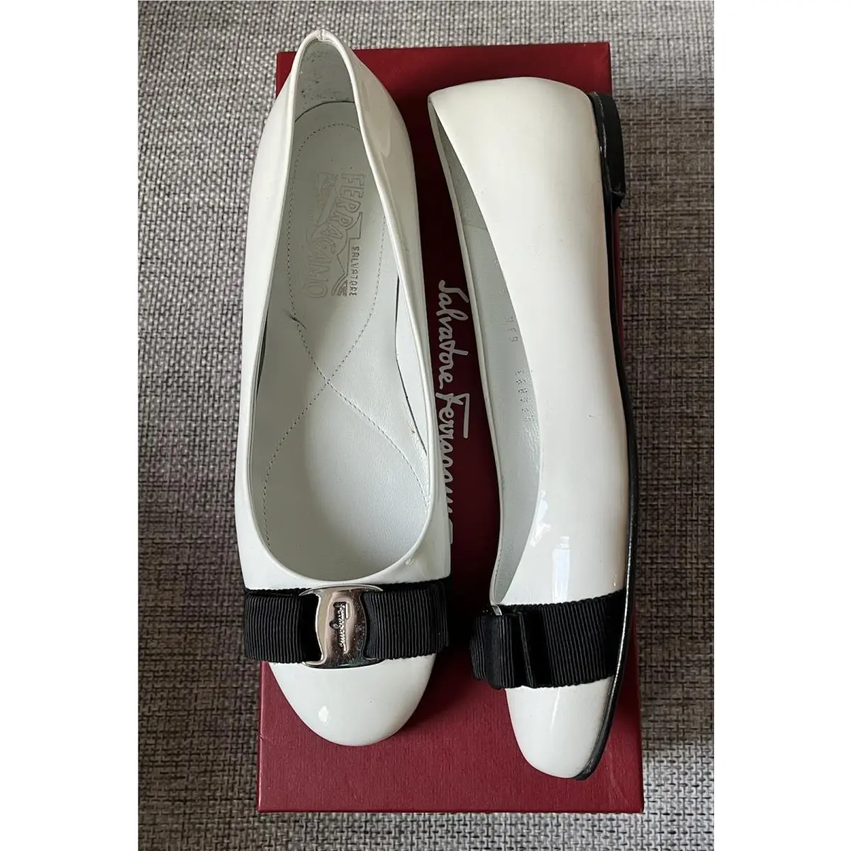 Salvatore Ferragamo shoes - White 0