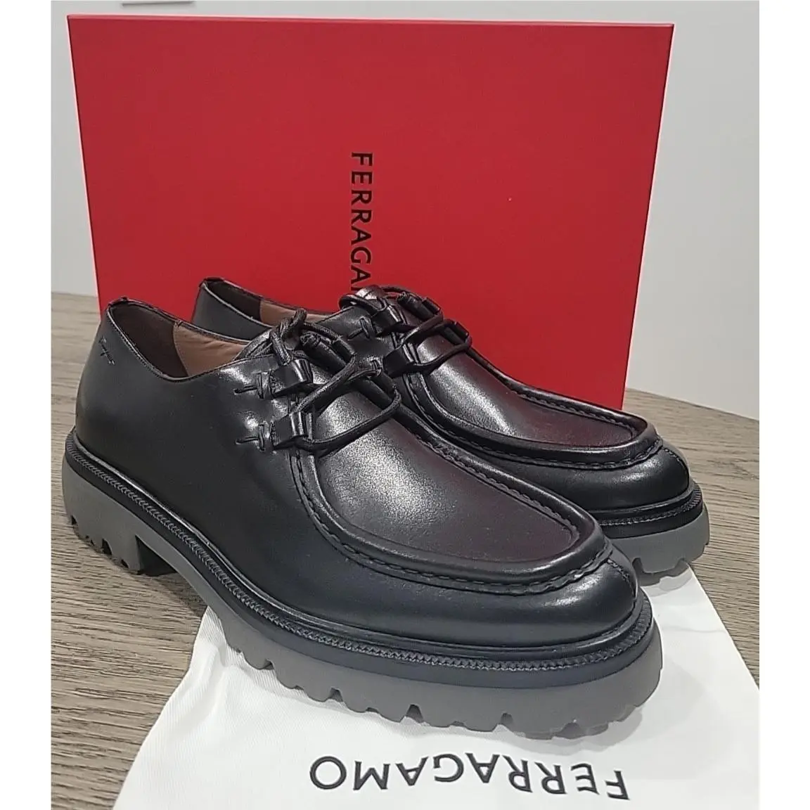 Salvatore Ferragamo Men`s Black Oxford Lace Up Shoes Italo 12 D