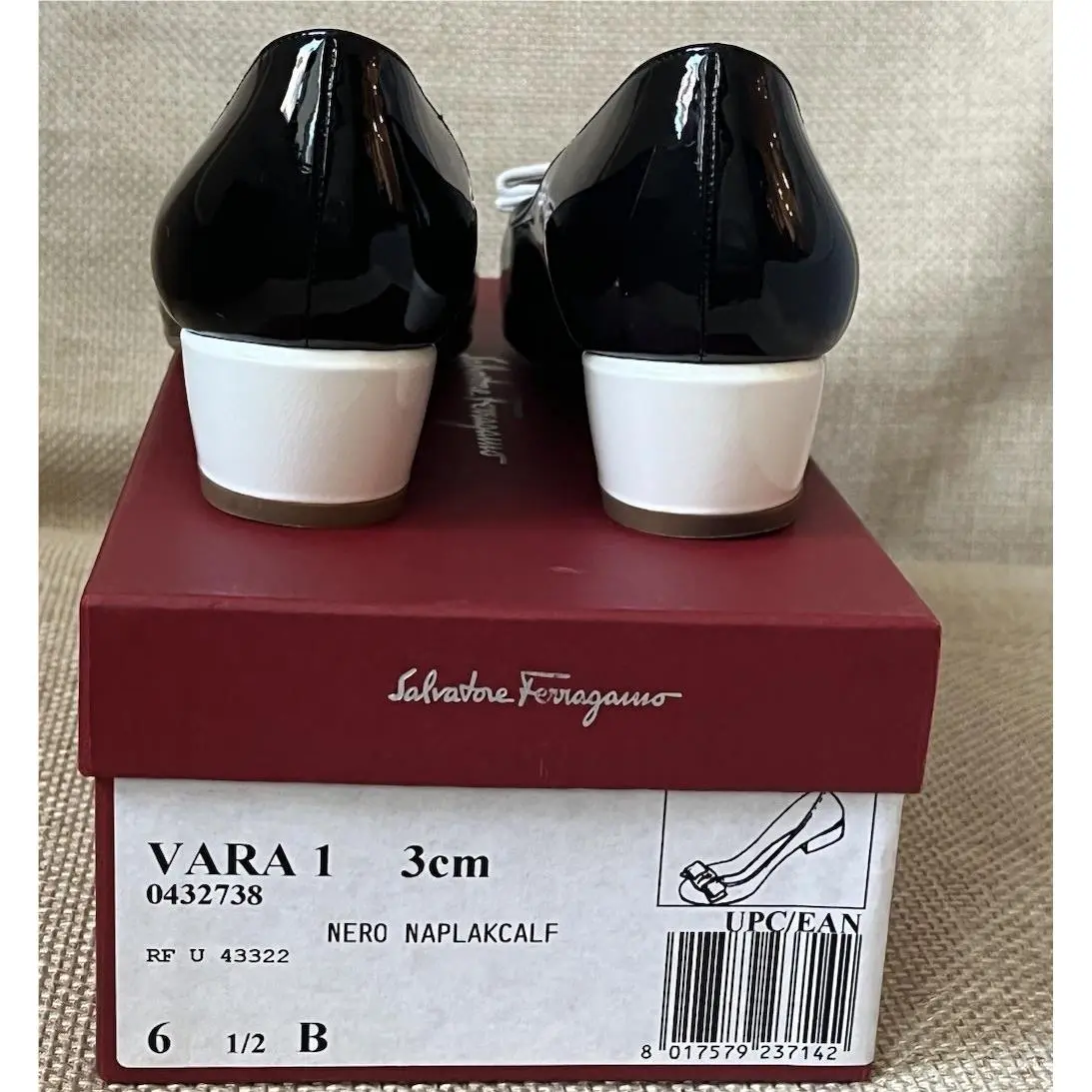 Salvatore Ferragamo shoes - Salvatore Ferragamo Vara - Vara - Black 3