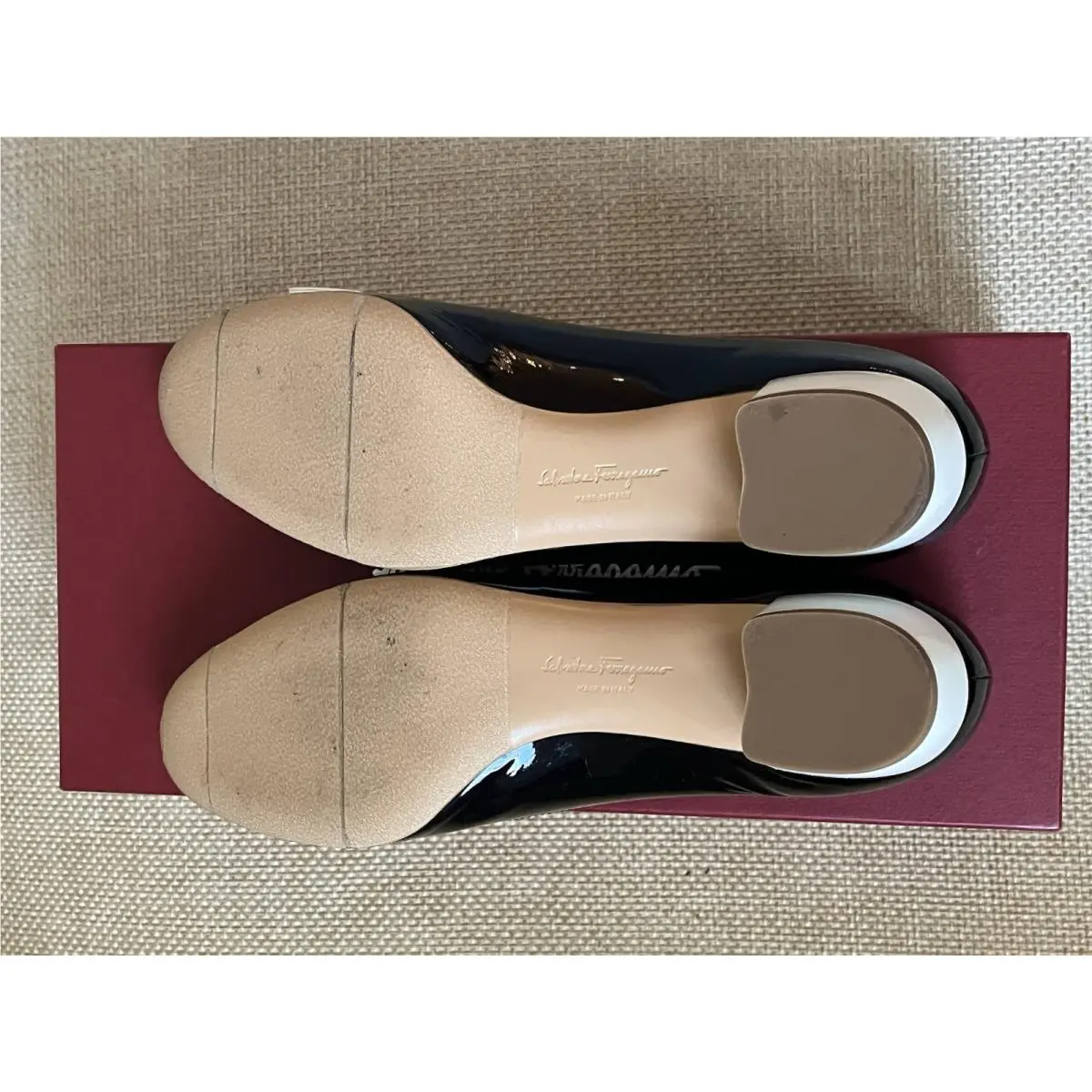 Salvatore Ferragamo shoes - Salvatore Ferragamo Vara - Vara - Black 4