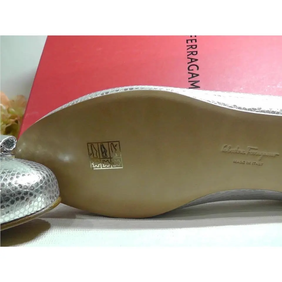 Salvatore Ferragamo shoes - Salvatore Ferragamo Varina - Varina - Silver 8