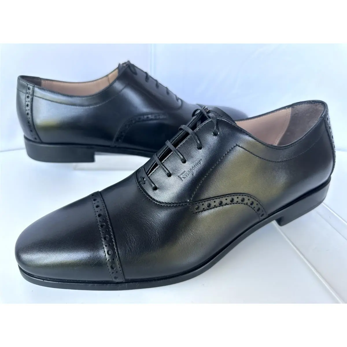 Salvatore Ferragamo shoes - Oxfords - Oxfords - Black (UPC: 8058572909865) 0