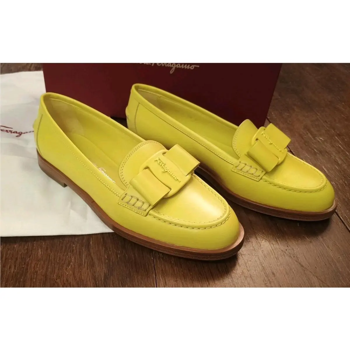 Salvatore Ferragamo shoes - Salvatore Ferragamo Viva - Viva - 01c952-750596 - Yellow 0