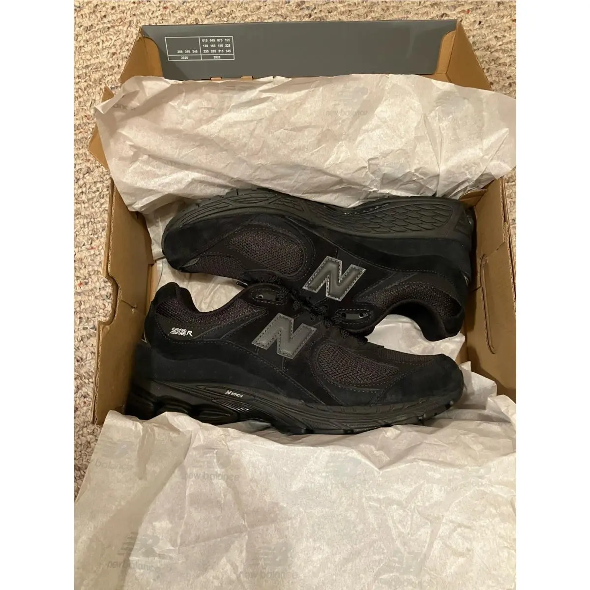 New Balance shoes - New Balance 2002 R - U200278J - Black, Manufacturer: Black/Metallic 6