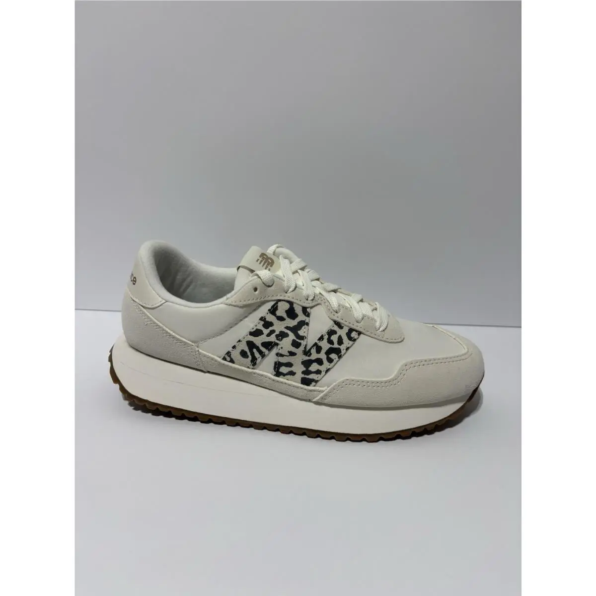 New Balance Women’s 237 White/black Lace-up Sneakers Size 10 M
