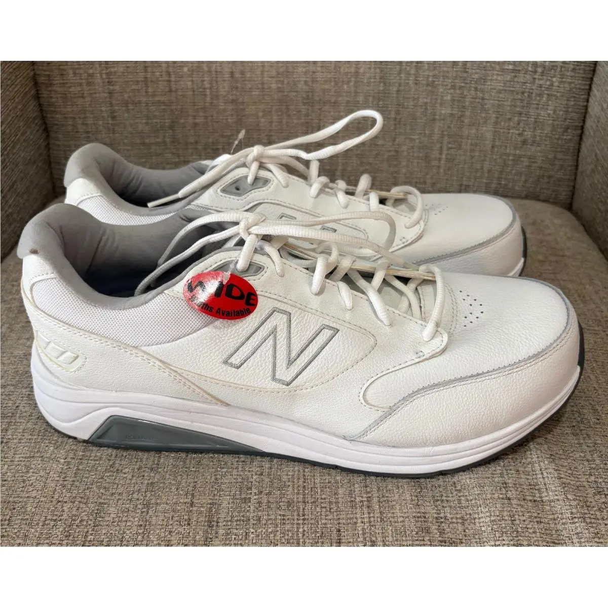 New Balance shoes - New Balance 928V3 - White 1