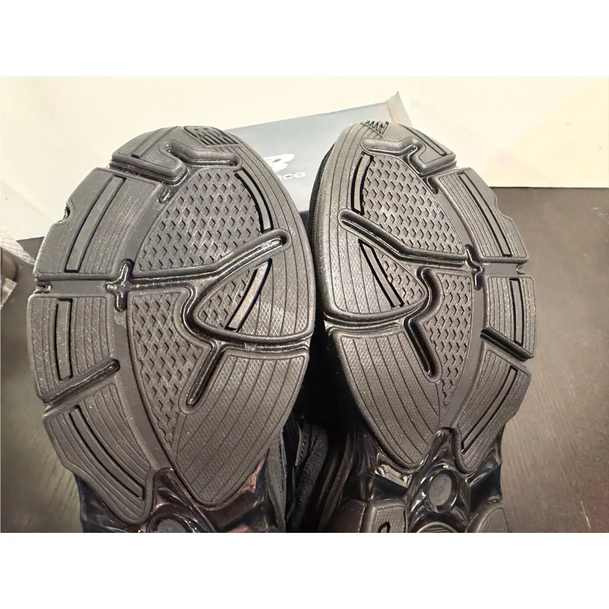 New Balance shoes - Black 12