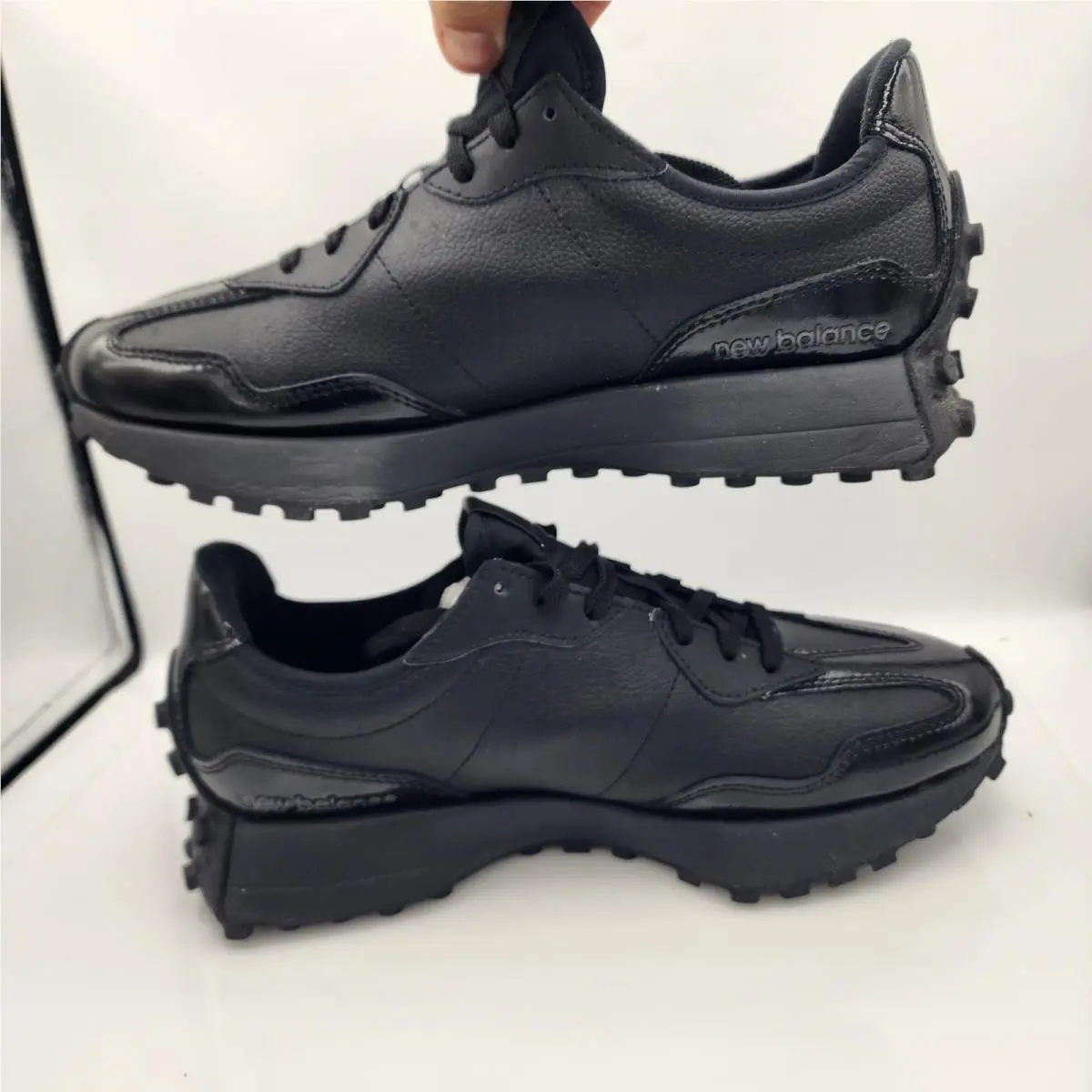 New Balance shoes - New Balance 327 - Black 6