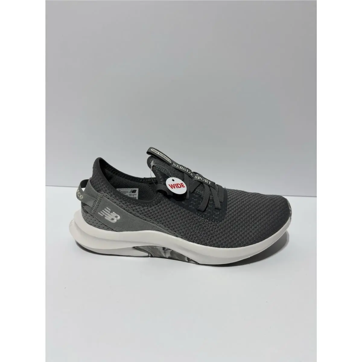 Women’s Dynasoft Nergize Sport V2 Grey Training Shoes Size 9 Wide by New Balance