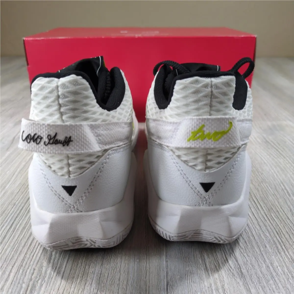 New Balance shoes - White 2