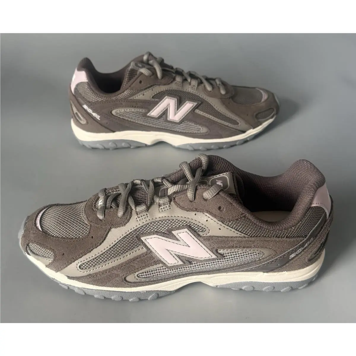 New Balance shoes - New Balance 204L - Brown Pink (UPC: 0198688537434) 0