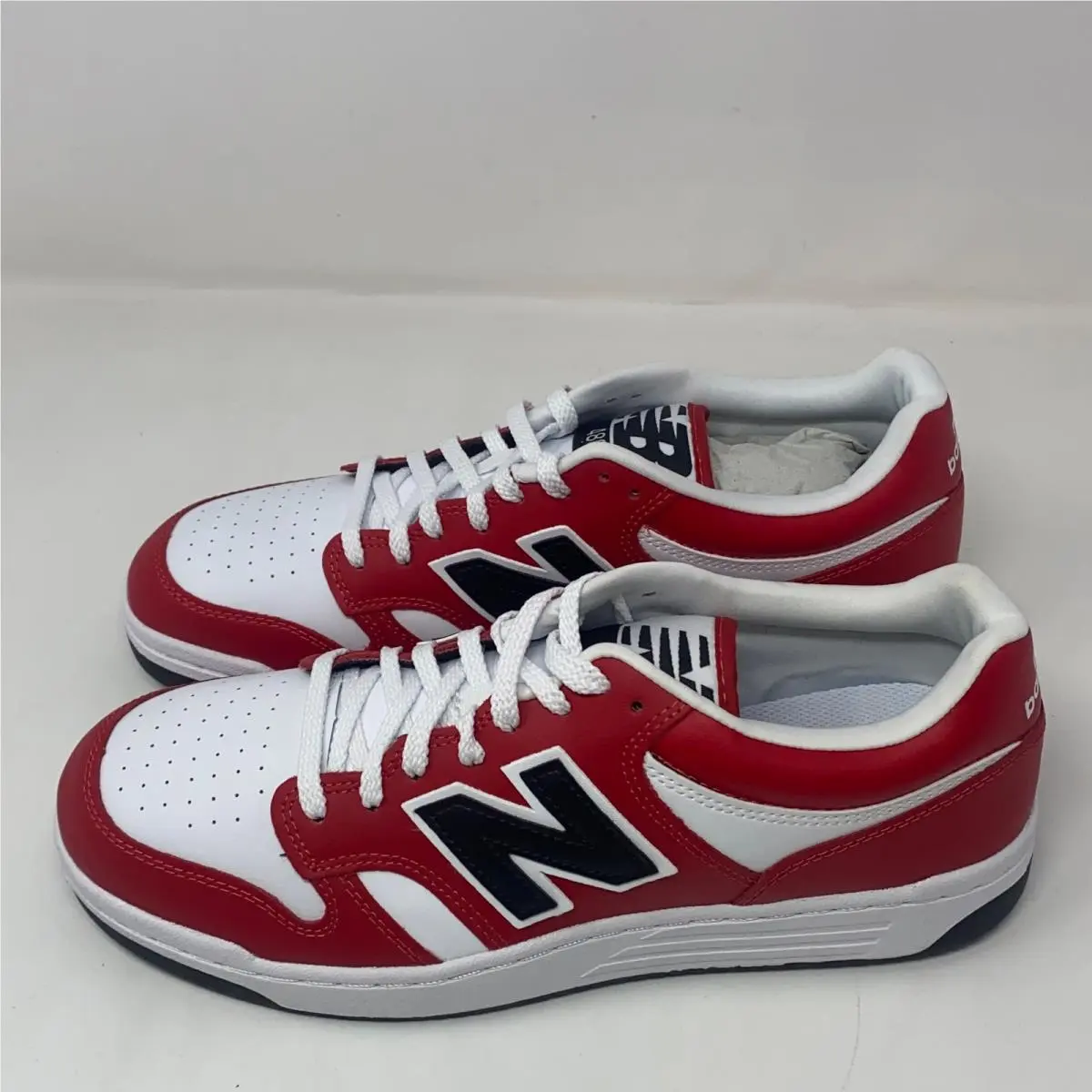 New Balance shoes - Red/White (UPC: 197967994418) 0
