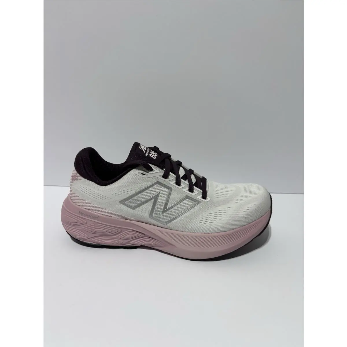 Women’s Fresh Foam X 880v15 Grey Running Shoes Size 8 M by New Balance