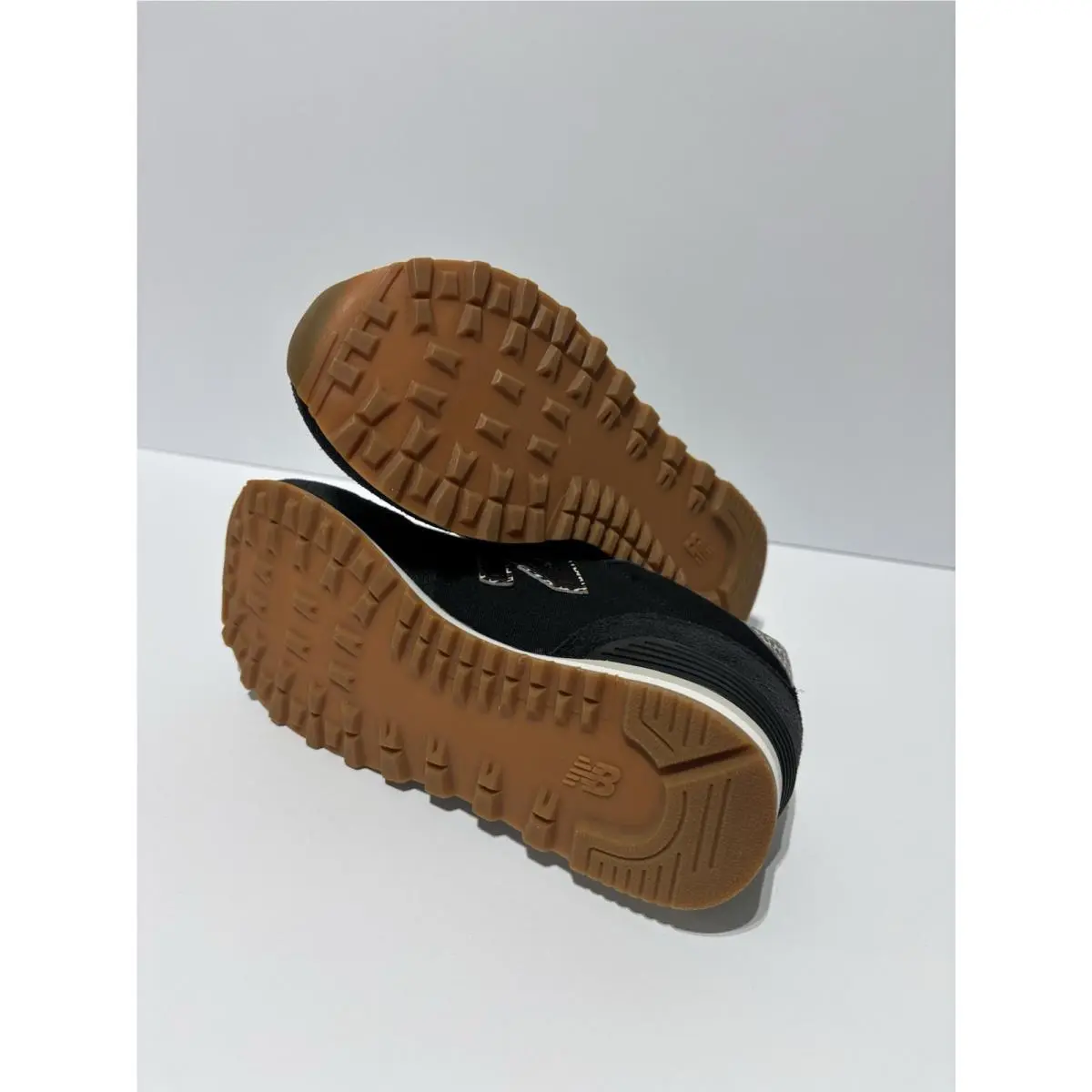 New Balance shoes - New Balance 515v3 - Black 4