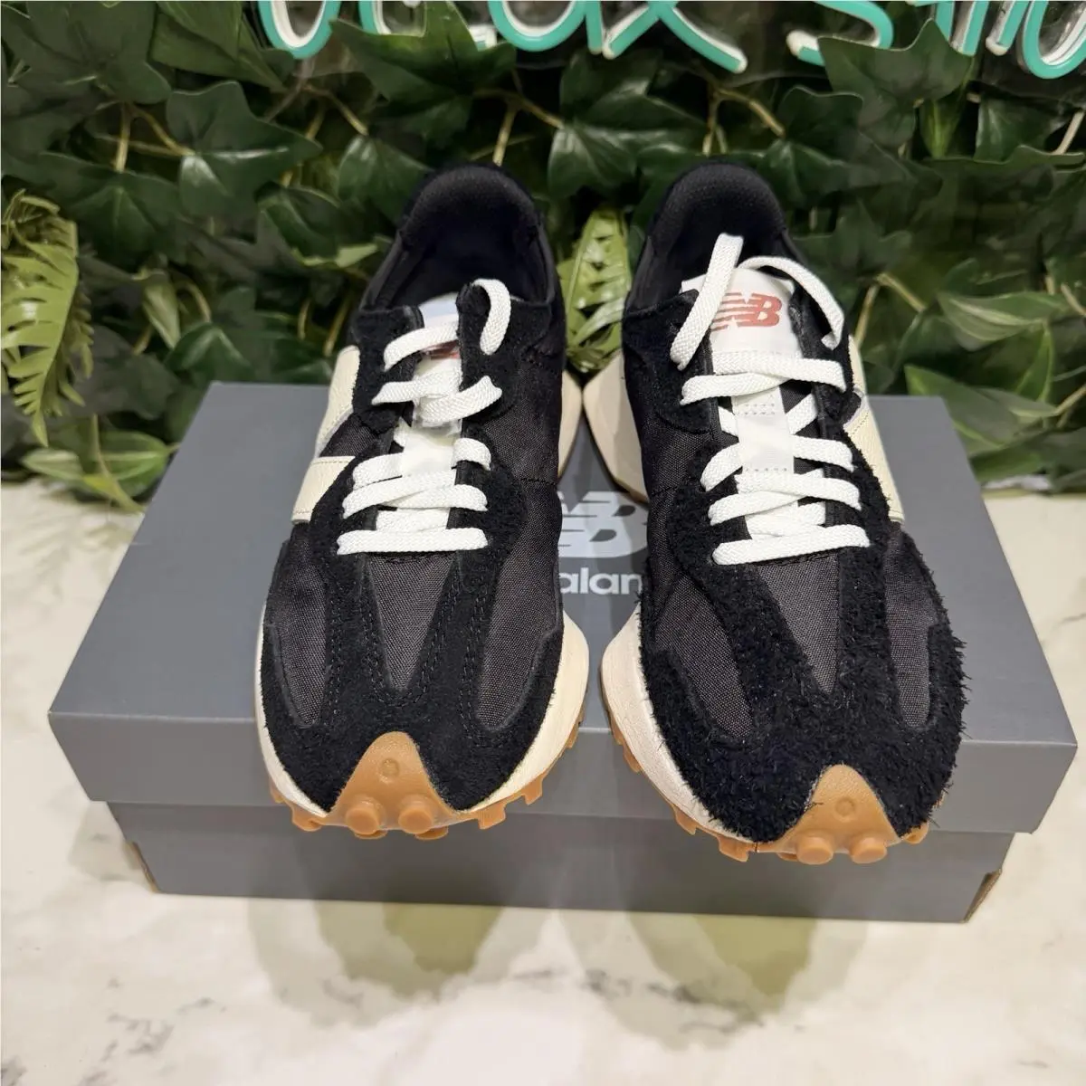 New Balance shoes - Black (UPC: 196307542265) 0