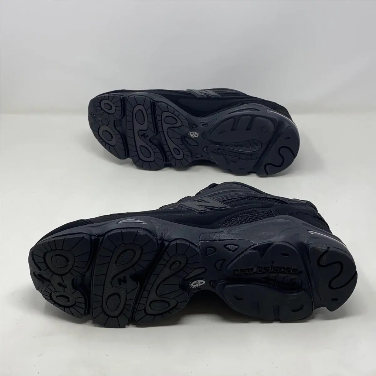 New Balance shoes - Black (UPC: 198686306582) 4