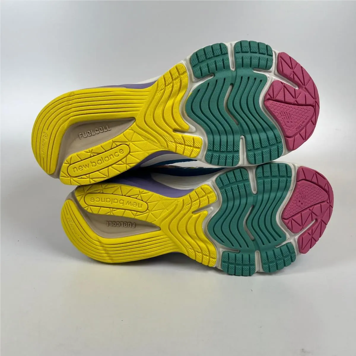 New Balance shoes - New Balance 990v6 - Multicolor 4