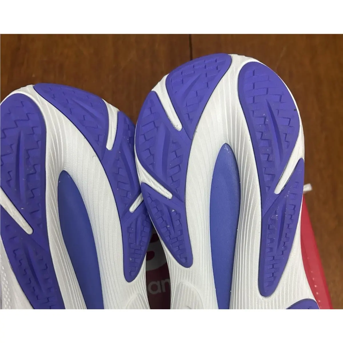 New Balance shoes - Lilac 4