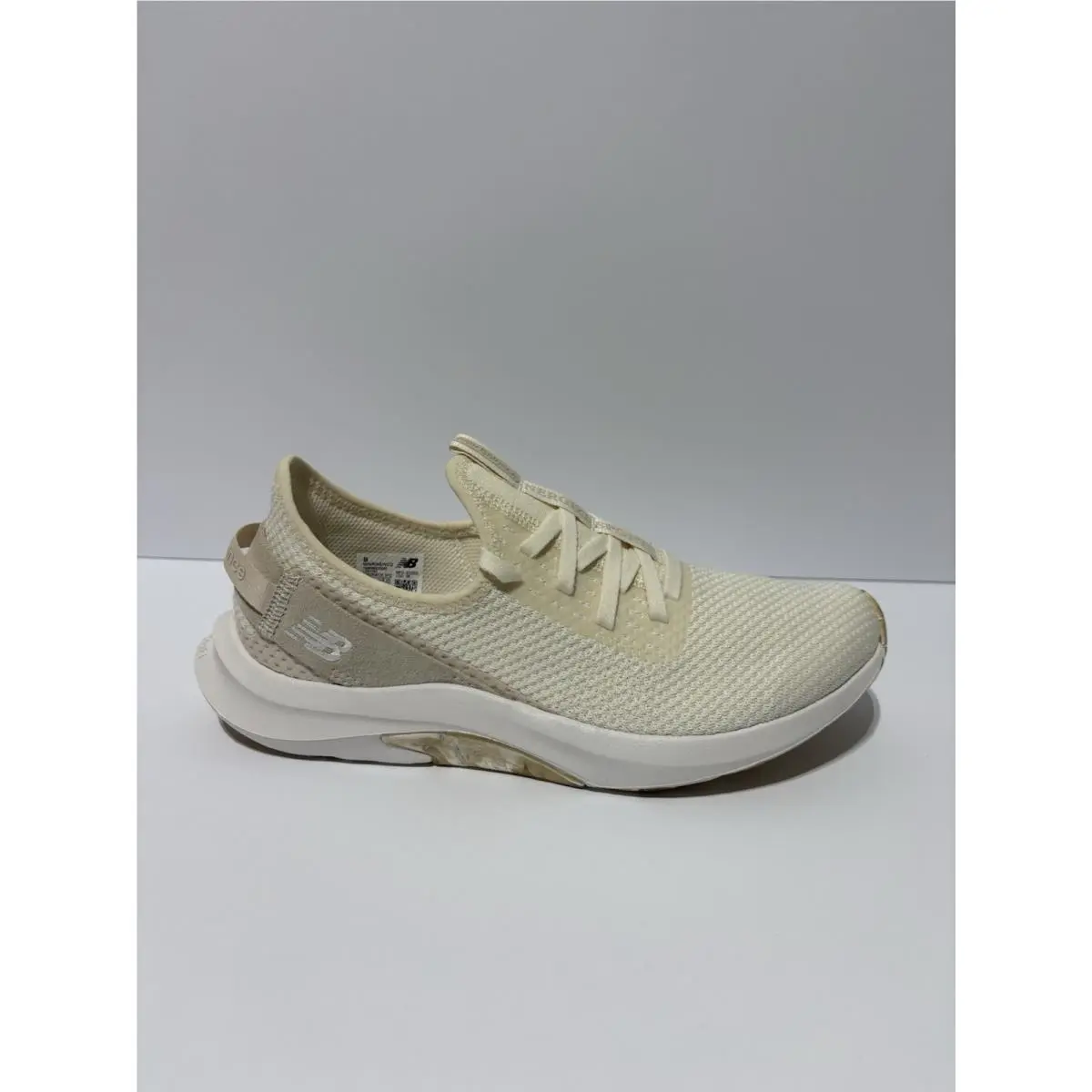 Women’s Dynasoft Nergize Sport V2 Beige Training Shoes Size 9.5 M by New Balance