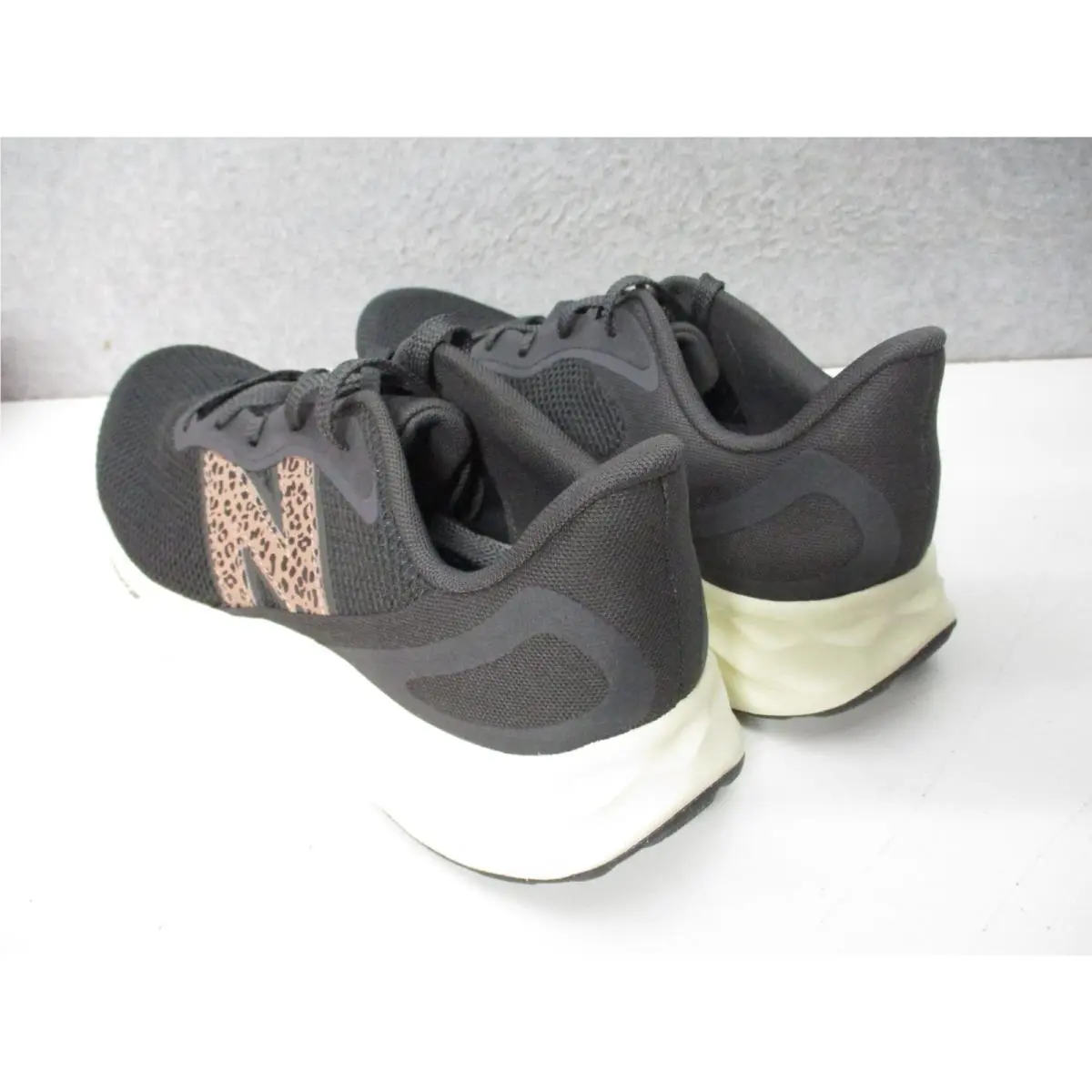 New Balance shoes - New Balance Fresh Foam Arishi v4 - Black 4