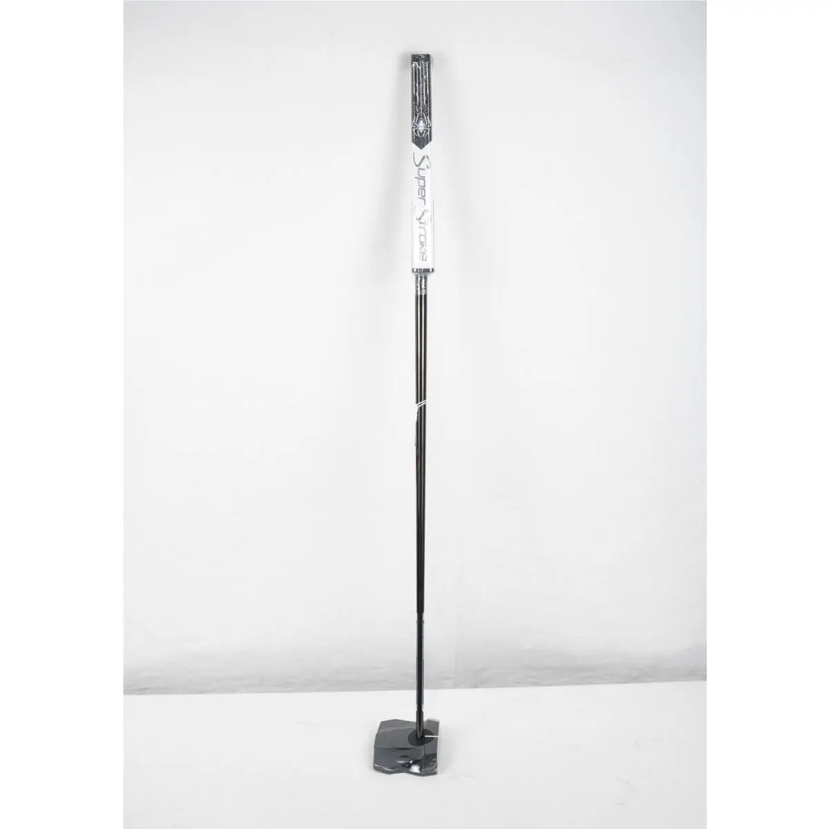 TaylorMade  - Black 11