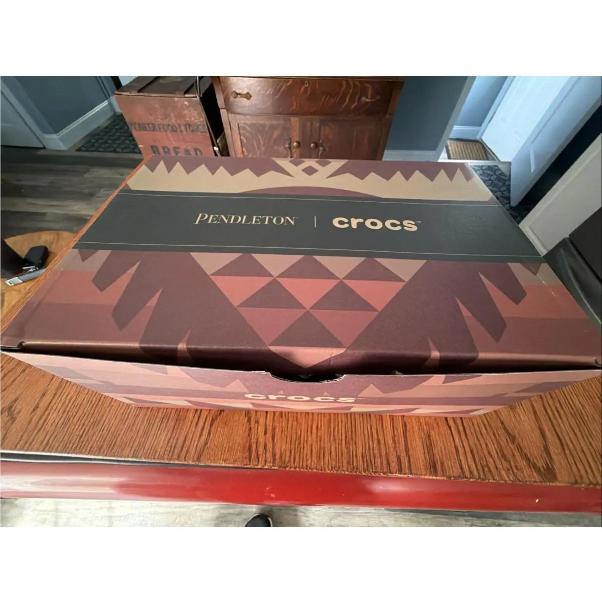 Crocs shoes - LIMITED EDITION - LIMITED EDITION - Orange 11