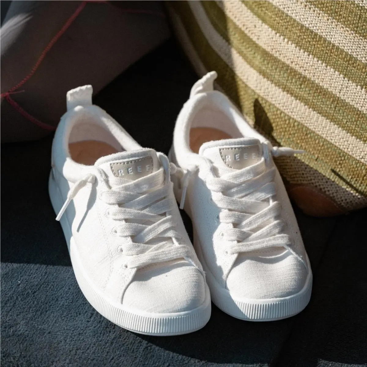 Reef shoes - White Textile (UPC: 196985647795) 4