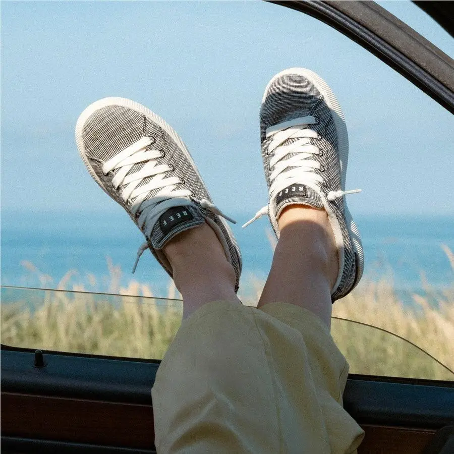 Reef shoes - Black Textile (UPC: 196985657237) 4
