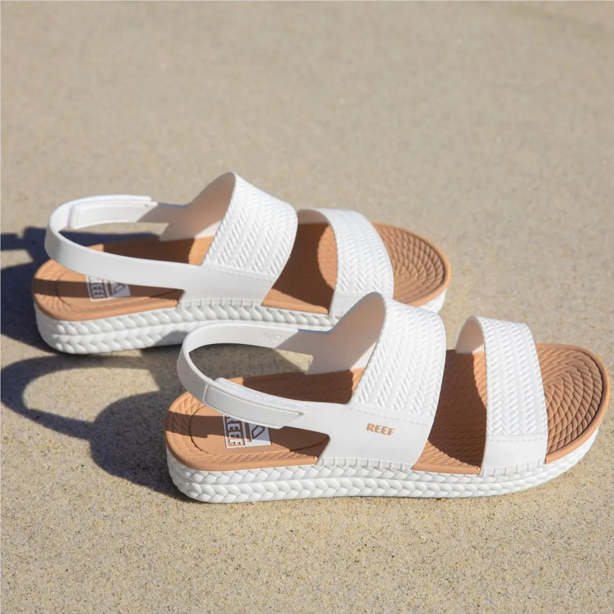 Reef shoes - White/tan (UPC: 195333609478) 9
