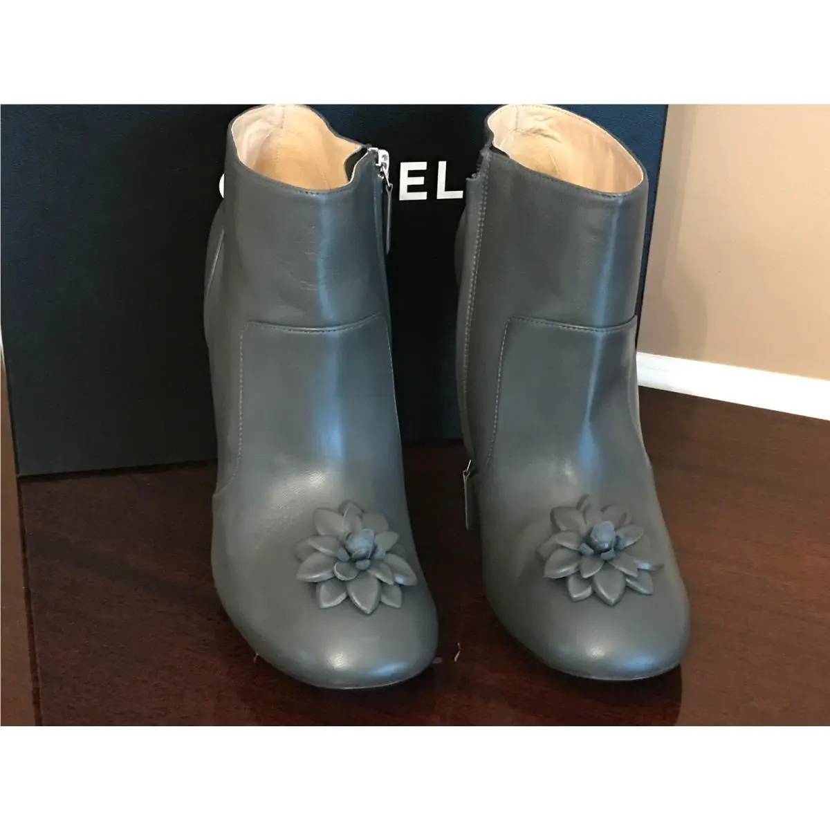 Chanel shoes - CHANEL Camellia - Camellia - Gray 7