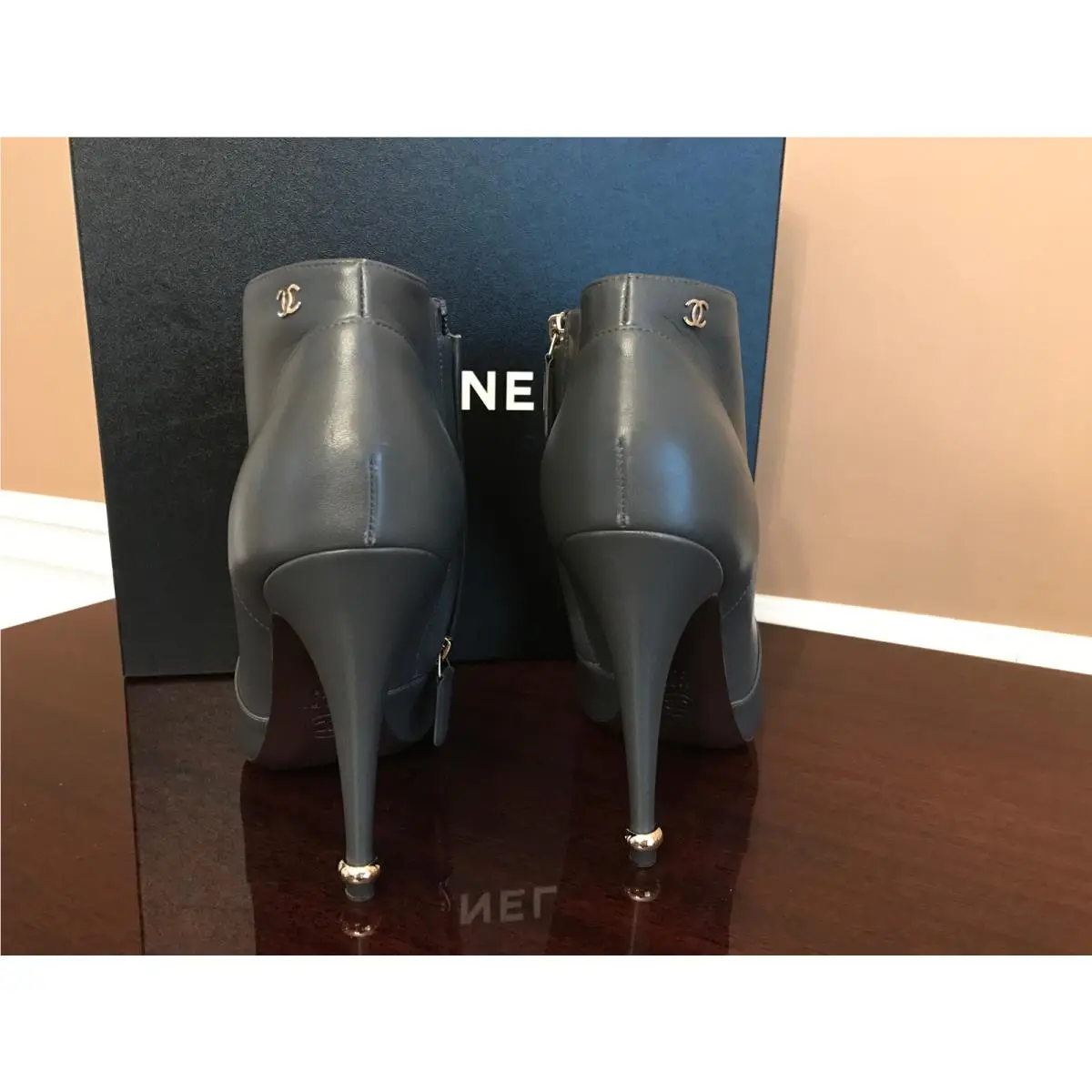 Chanel shoes - CHANEL Camellia - Camellia - Gray 19