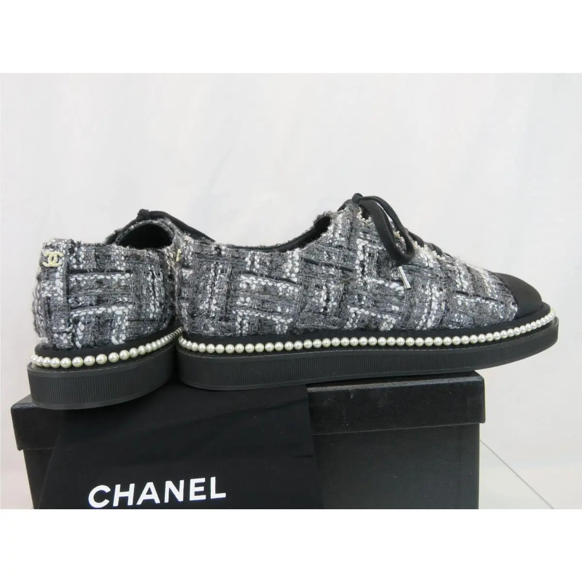 Chanel shoes - CHANEL G32357 - Gray (UPC: 3572640227248) 2